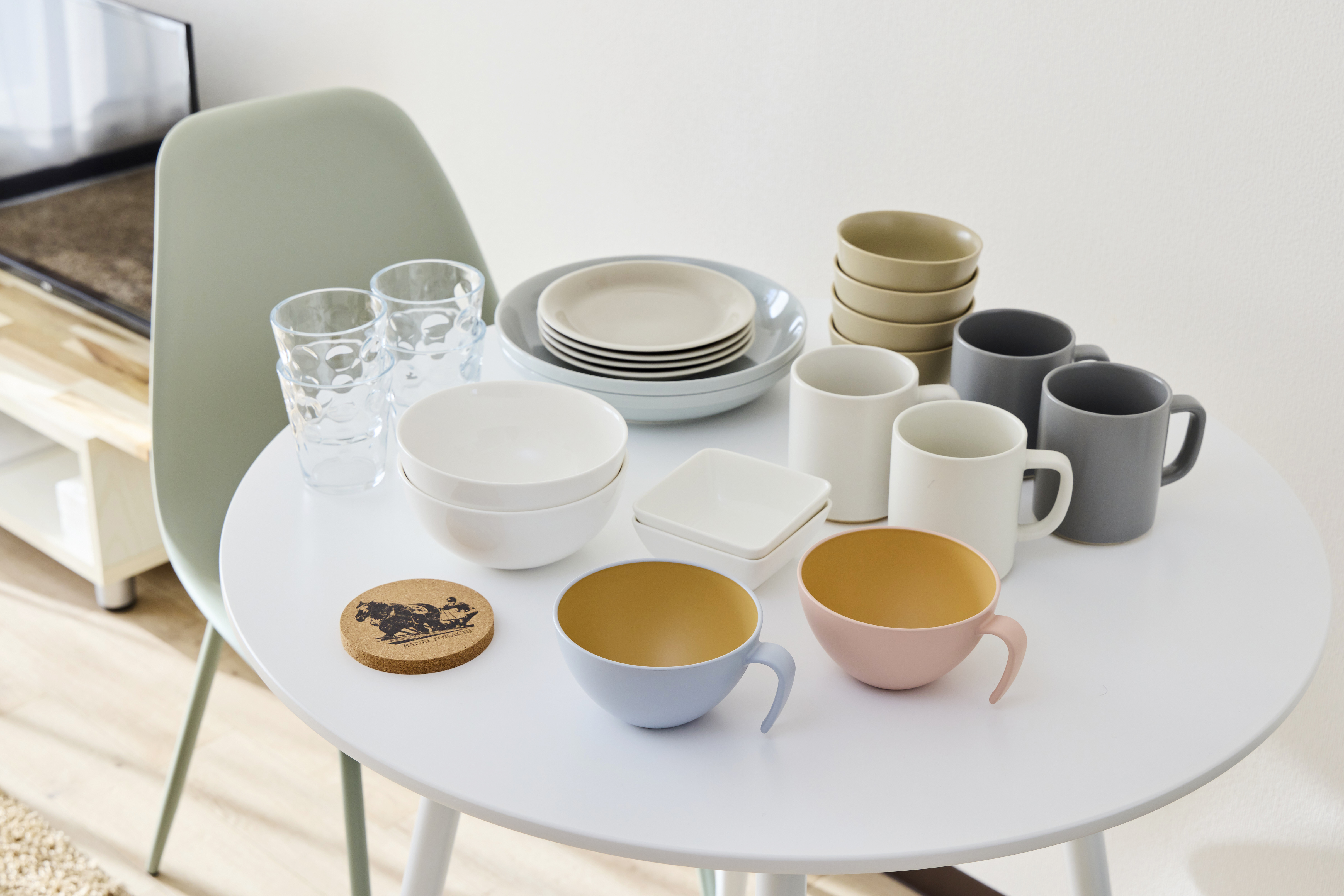 帯広シャルムの食器